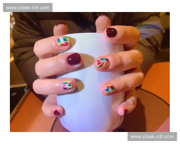 爱甲直播打造互动新体验引领美甲时尚潮流与创意分享新时代 爱甲直播打造互动新体验引领美甲时尚潮流与创意分享新时代